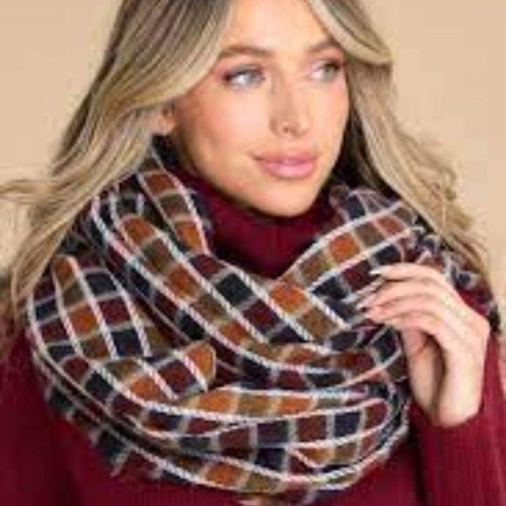 NIB BLANKET SHAWL Oversize Xfinity Wrap Strolling Street Navy Check  64"x 76"